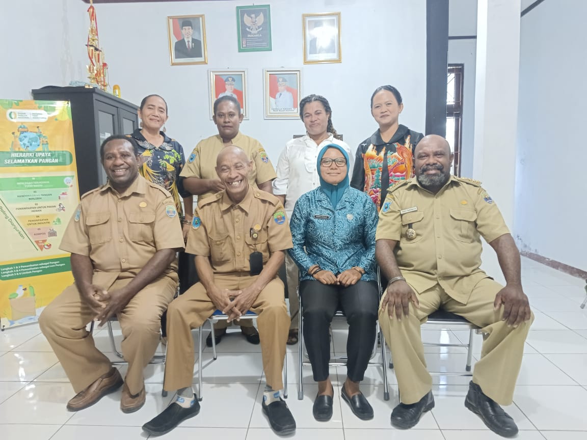 Read more about the article Pelepasan Peserta Lomba Cipta Menu Beragam, Bergizi, Seimbang dan Aman (B2SA)