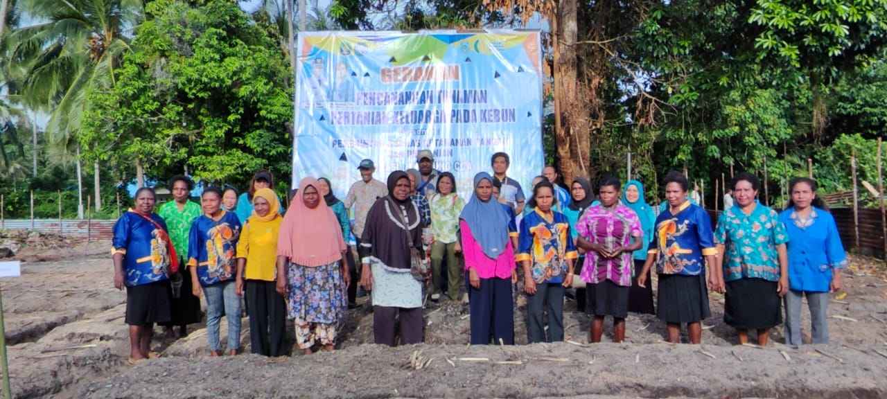 Read more about the article Gerakan Pencanangan Tanaman Pangan di Kampung Coa Dinas Ketahanan Pangan dan Pertanian bersama Pemda Kab. Kaimana